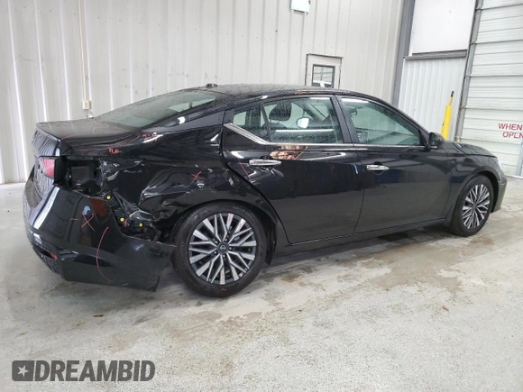 2025 Nissan Altima SV with VIN 1N4BL4DV1SN344137, listed as a Copart auction lot 54478405 with 11,118 mi miles and Clean Title. Bid and sale history available at DreamBid. Image 3.