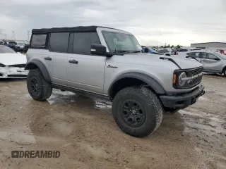 2022 Ford Bronco with VIN 1FMEE5DP0NLA72068, listed as a Copart auction lot 50737275 with 26,328 mi miles and Salvage Title. Bid and sale history available at carsss.com. Image 4.