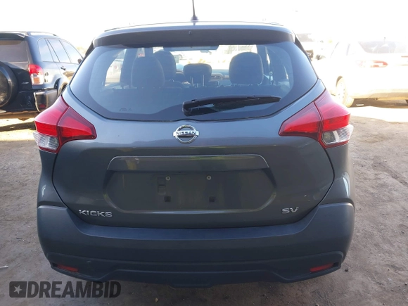 2019 Nissan Kicks S with VIN 3N1CP5CU0KL565247, listed as a IAAI auction lot 41627267 with 92,049 mi miles. Bid and sale history available at carsss.com. Image 17.
