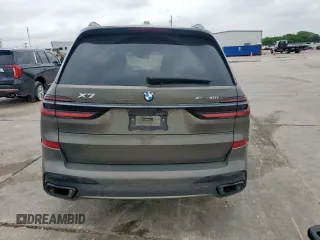 2024 BMW X7 xDrive40i z VIN 5UX23EM03R9U96572, wystawiony jako Copart lot #54822015 z przebiegiem Nie podano mil oraz Szkody całkowita. Historia ofert i sprzedaży dostępna na DreamBid. Obrazek 6.