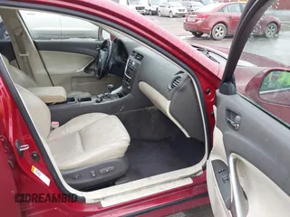 2009 Lexus IS 250 z VIN JTHCK262895028140, wystawiony jako IAAI lot #41996151 z przebiegiem 216 365 mil mil oraz . Historia ofert i sprzedaży dostępna na DreamBid. Obrazek 5.