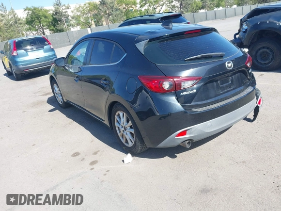2015 Mazda 3 i Grand Touring z VIN 3MZBM1M73FM145336, wystawiony jako IAAI lot #42227676 z przebiegiem Nie podano mil oraz . Historia ofert i sprzedaży dostępna na DreamBid. Obrazek 3.