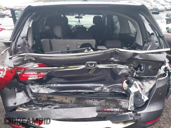 2019 Honda Odyssey EX with VIN 5FNRL6H5XKB037336, listed as a IAAI auction lot 41626180 with 155,697 mi miles and . Bid and sale history available at DreamBid. Image 6.