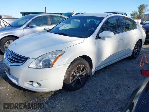 2012 Nissan Altima 2.5 S with VIN 1N4AL2AP0CC252889, listed as a IAAI auction lot 42004952 with 165,165 mi miles. Bid and sale history available at carsss.com. Image 2.