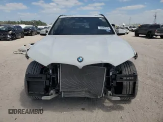 2022 BMW X5 M50i with VIN 5UXJU4C01N9L37046, listed as a Copart auction lot 53084515 with 37,256 mi miles and Salvage Title. Bid and sale history available at carsss.com. Image 5.