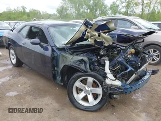2013 Dodge Challenger SXT z VIN 2C3CDYAG3DH665962, wystawiony jako IAAI lot #42243987 z przebiegiem Nie podano mil oraz . Historia ofert i sprzedaży dostępna na DreamBid. Obrazek 1.