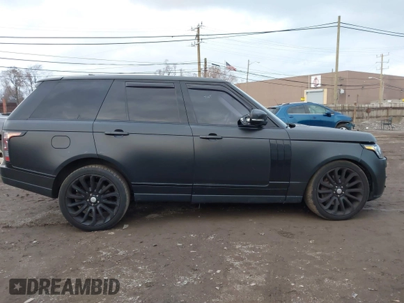 2017 Land Rover Range Rover z VIN SALGS2FE8HA326604, wystawiony jako IAAI lot #41045678 z przebiegiem 56 150 mil mil oraz . Historia ofert i sprzedaży dostępna na DreamBid. Obrazek 14.
