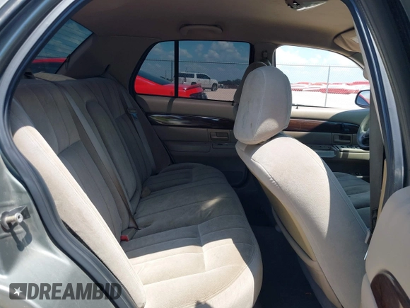 2003 Mercury Grand Marquis GS Convenience z VIN 2MEFM74W83X678151, wystawiony jako IAAI lot #42393410 z przebiegiem 273 966 mil mil oraz . Historia ofert i sprzedaży dostępna na DreamBid. Obrazek 8.