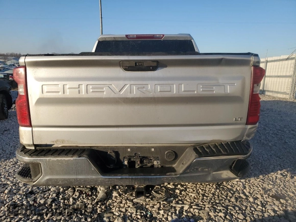 2021 Chevrolet Silverado 1500 LT with VIN 3GCUYDETXMG390420, listed as a Copart auction lot 42578225 with 30,745 mi miles and Non Repairable. Bid and sale history available at carsss.com. Image 6.
