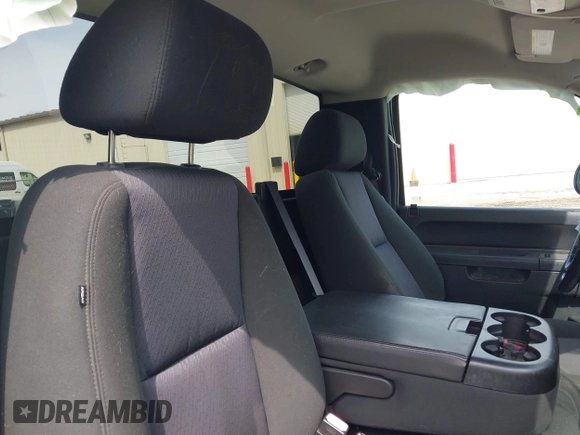 2011 Chevrolet Silverado 1500 LT with VIN 1GCNKSE02BZ254165, listed as a IAAI auction lot 42118988 with 102,480 mi miles and . Bid and sale history available at DreamBid. Image 8.