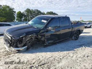 2015 Ram 1500 Outdoorsman z VIN 1C6RR6LT7FS675614, wystawiony jako Copart lot #55557825 z przebiegiem 123 820 mil mil oraz Szkoda całkowita • Salvage title. Historia ofert i sprzedaży dostępna na DreamBid. Obrazek 1.