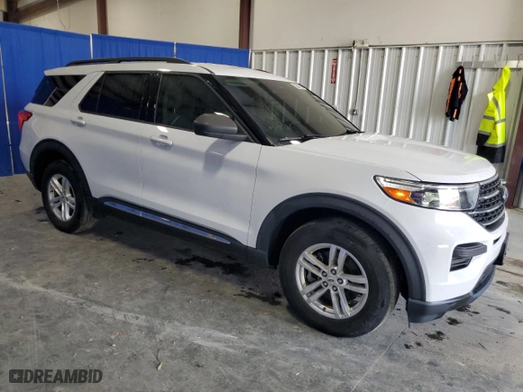 2022 Ford Explorer XLT with VIN 1FMSK8DH3NGA48619, listed as a Copart auction lot 46115995 with 71,737 mi miles and Clean Title. Bid and sale history available at carsss.com. Image 4.