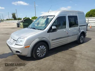 2013 Ford Transit Connect XLT z VIN NM0KS9BN8DT126995, wystawiony jako Copart lot #57993055 z przebiegiem 120 842 mil mil oraz Szkoda całkowita • Salvage title. Historia ofert i sprzedaży dostępna na DreamBid. Obrazek 1.