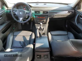 2006 BMW 3 Series 330xi with VIN WBAVD33596KL52250, listed as a Copart auction lot 52297035 with 212,482 mi miles and Non Repairable. Bid and sale history available at carsss.com. Image 8.