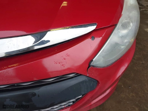 2015 Hyundai Sonata Hybrid Limited with VIN KMHEC4A44FA125717, listed as a IAAI auction lot 42017775 with 174,779 mi miles. Bid and sale history available at carsss.com. Image 19.