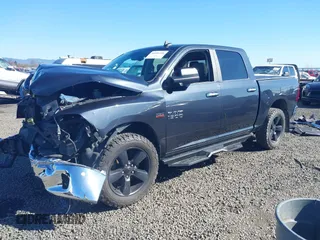 2017 Ram 1500 Big Horn z VIN 3C6RR7LT6HG788048, wystawiony jako IAAI lot #41606116 z przebiegiem 78 025 mil mil oraz . Historia ofert i sprzedaży dostępna na DreamBid. Obrazek 18.