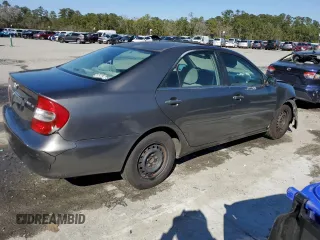2004 Toyota Camry LE with VIN 4T1BE32K24U896189, listed as a Copart auction lot 45457855 with 334,123 mi miles and Salvage Title. Bid and sale history available at carsss.com. Image 3.