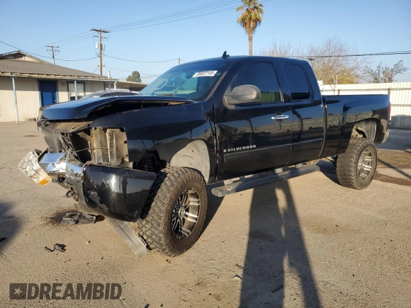 2007 Chevrolet Silverado 1500 LT w/1LT with VIN 2GCEC19C071731364, listed as a Copart auction lot 88822145 with 109,127 mi miles and Salvage Title. Bid and sale history available at carsss.com. Image 1.