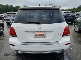 2015 Mercedes-Benz GLK 350 with VIN WDCGG8JB7FG426982, listed as a Copart auction lot 67532984 with 44,325 mi miles and Salvage Title. Bid and sale history available at DreamBid. Image 6.