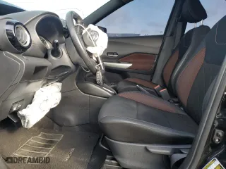 2018 Nissan Kicks SR with VIN 3N1CP5CUXJL528981, listed as a Copart auction lot 49956335 with 0 mi miles and Salvage Title. Bid and sale history available at carsss.com. Image 7.
