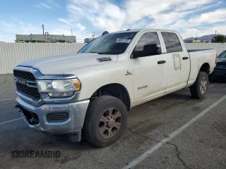 2022 Ram 2500 Tradesman with VIN 3C6UR5CL2NG354767, listed as a Copart auction lot 86351264 with 148,455 mi miles and Salvage Title. Bid and sale history available at carsss.com. Image 1.