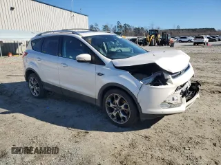 2013 Ford Escape Titanium с VIN 1FMCU0J96DUD67980, выставлен на аукционе Copart как лот 87187974 с пробегом 107 284 миль миль и Списание • Salvage title. История ставок и продаж доступна на DreamBid. Изображение 4.