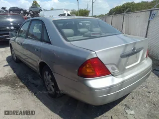 2001 Toyota Avalon XL w/Bucket Seats with VIN 4T1BF28B71U162206, listed as a IAAI auction lot 41673437 with 363,472 mi miles. Bid and sale history available at carsss.com. Image 3.