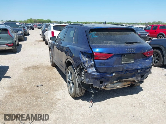 2021 Audi Q3 S line Premium with VIN WA1DECF3XM1085641, listed as a IAAI auction lot 41949213 with 71,621 mi miles and . Bid and sale history available at DreamBid. Image 3.