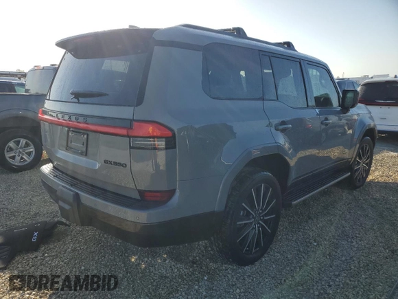 2024 Lexus GX 550 Luxury with VIN JTJVBCDX2R5009711, listed as a Copart auction lot 75074694 with 1,598 mi miles and Salvage title. Bid and sale history available at DreamBid. Image 3.