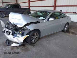 2013 BMW 3 Series 328i xDrive с VIN WBAKF3C52DJ385669, выставлен на аукционе IAAI как лот 42378813 с пробегом 113 897 миль миль и . История ставок и продаж доступна на DreamBid. Изображение 16.