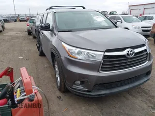 2016 Toyota Highlander Limited with VIN 5TDDKRFH0GS236412, listed as a IAAI auction lot 41067768 with 108,015 mi miles and . Bid and sale history available at DreamBid. Image 1.