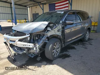 2019 Honda Pilot EX z VIN 5FNYF5H35KB037319, wystawiony jako Copart lot #56556115 z przebiegiem Nie podano mil oraz Czysty tytuł • Clean title. Historia ofert i sprzedaży dostępna na DreamBid. Obrazek 1.