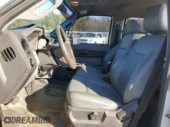 2015 Ford F-350 with VIN 1FD8W3G65FED35954, listed as a Copart auction lot 81807364 with 128,541 mi miles and Salvage title. Bid and sale history available at DreamBid. Image 7.