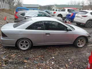 2005 Honda Civic VP z VIN 1HGEM21125L077764, wystawiony jako IAAI lot #41679934 z przebiegiem 204 142 mil mil oraz . Historia ofert i sprzedaży dostępna na DreamBid. Obrazek 14.