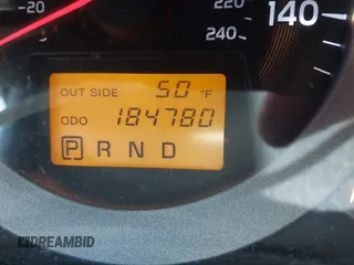 2008 Toyota RAV4 Sport с VIN JTMZK32VX85016863, выставлен на аукционе IAAI как лот 41873217 с пробегом 184 780 миль миль и . История ставок и продаж доступна на DreamBid. Изображение 12.