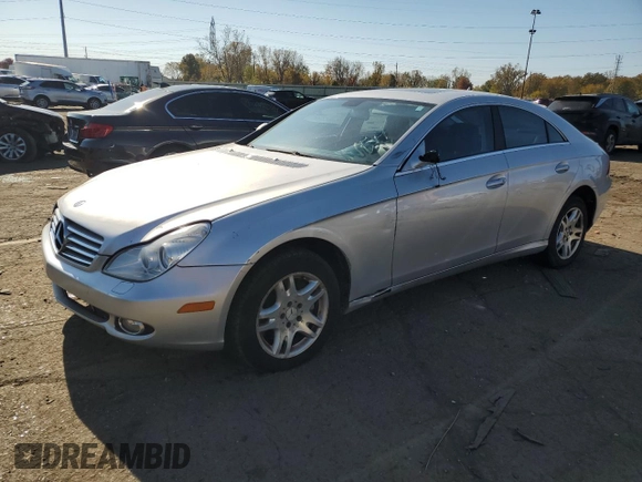 2007 Mercedes-Benz CLS-Class 5.5L with VIN WDDDJ72X87A094267, listed as a Copart auction lot 77334024 with 144,648 mi miles and Clean Title. Bid and sale history available at carsss.com. Image 1.