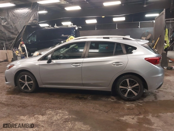 2022 Subaru Impreza Premium with VIN 4S3GTAV62N3720253, listed as a IAAI auction lot 41555999 with 64,684 mi miles. Bid and sale history available at carsss.com. Image 14.