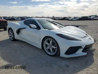 2020 Chevrolet Corvette 3LT with VIN 1G1Y82D45L5000676, listed as a Copart auction lot 42704515 with 0 mi miles and Salvage Title. Bid and sale history available at carsss.com. Image 4.