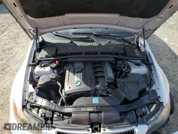 2007 BMW 3 Series 328i with VIN WBAVA33597KX82600, listed as a Copart auction lot 51384475 with 81,597 mi miles and Non Repairable. Bid and sale history available at carsss.com. Image 11.