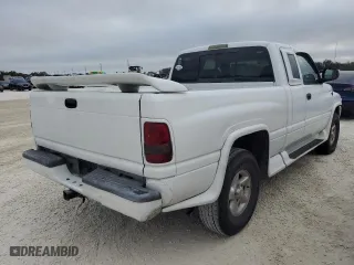 2000 Dodge Ram 1500 with VIN 3B7HF13Z5YG161646, listed as a Copart auction lot 76893684 with 0 mi miles and Salvage Title. Bid and sale history available at carsss.com. Image 3.