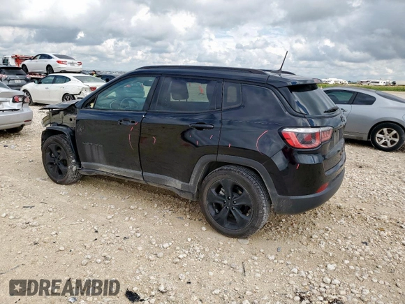 2018 Jeep Compass Altitude z VIN 3C4NJCBBXJT438483, wystawiony jako Copart lot #56781665 z przebiegiem 67 255 mil mil oraz Szkoda całkowita • Salvage title. Historia ofert i sprzedaży dostępna na DreamBid. Obrazek 2.