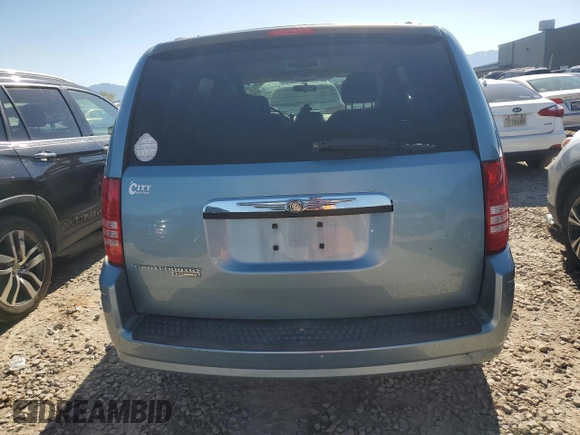 2008 Chrysler Town & Country Touring with VIN 2A8HR54P68R657361, listed as a Copart auction lot 56431225 with 90,268 mi miles and Clean Title. Bid and sale history available at DreamBid. Image 6.