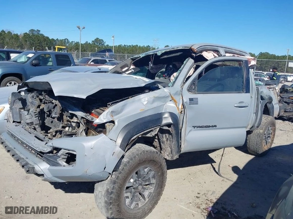2019 Toyota Tacoma 4WD SR with VIN 3TMCZ5AN5KM199346, listed as a IAAI auction lot 41678090 with 1 mi miles. Bid and sale history available at carsss.com. Image 16.