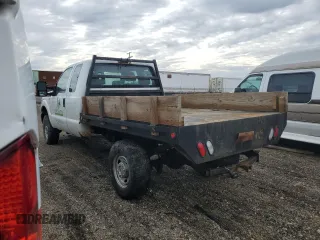 2014 Ford F-250 XL with VIN 1FT7X2B61EEA13924, listed as a Copart auction lot 43535775 with 114,249 mi miles and Salvage title. Bid and sale history available at DreamBid. Image 2.