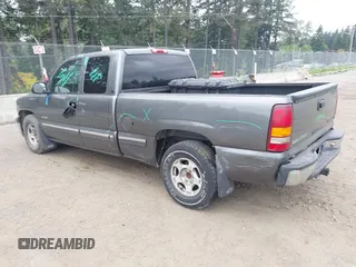 2001 Chevrolet Silverado 1500 LS with VIN 2GCEC19T511179674, listed as a IAAI auction lot 42272805 with 231,352 mi miles and . Bid and sale history available at DreamBid. Image 3.