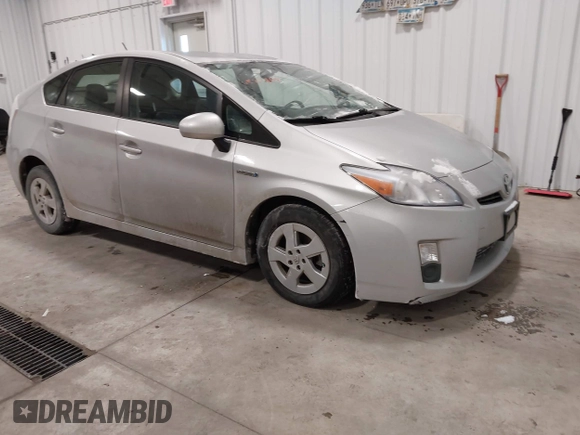2010 Toyota Prius II with VIN JTDKN3DUXA0214469, listed as a IAAI auction lot 41588464 with 127,848 mi miles. Bid and sale history available at carsss.com. Image 1.