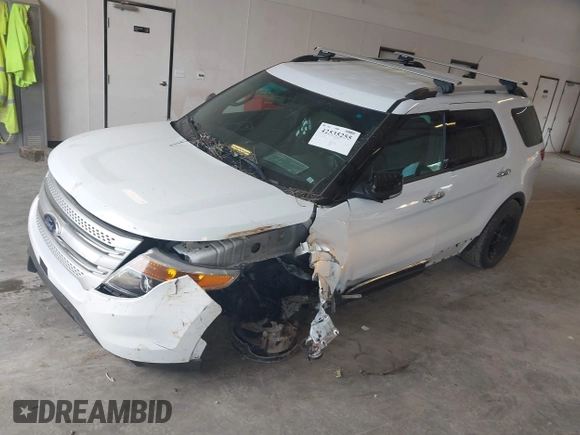 2014 Ford Explorer XLT with VIN 1FM5K7D85EGC46366, listed as a IAAI auction lot 42535255 with 197,736 mi miles and . Bid and sale history available at DreamBid. Image 2.