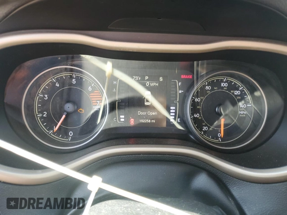 2018 Jeep Cherokee Latitude with VIN 1C4PJLCBXJD595248, listed as a Copart auction lot 54153555 with 152,258 mi miles and Salvage title. Bid and sale history available at DreamBid. Image 9.