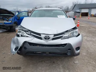 2014 Toyota RAV4 LE with VIN 2T3ZFREV3EW087829, listed as a IAAI auction lot 42023320 with 126,918 mi miles. Bid and sale history available at carsss.com. Image 12.