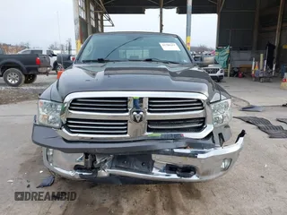 2015 Ram 1500 Big Horn z VIN 1C6RR7LT1FS520269, wystawiony jako IAAI lot #41706251 z przebiegiem 116 309 mil mil oraz . Historia ofert i sprzedaży dostępna na DreamBid. Obrazek 12.